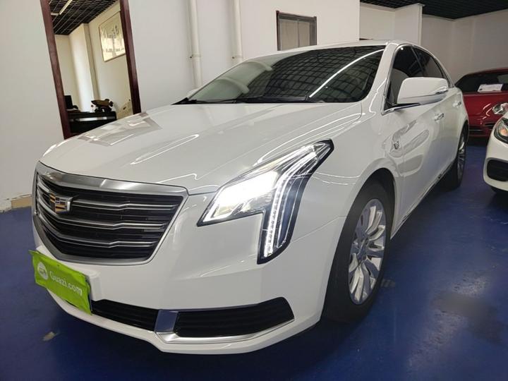 XTS 2018 28T Tech