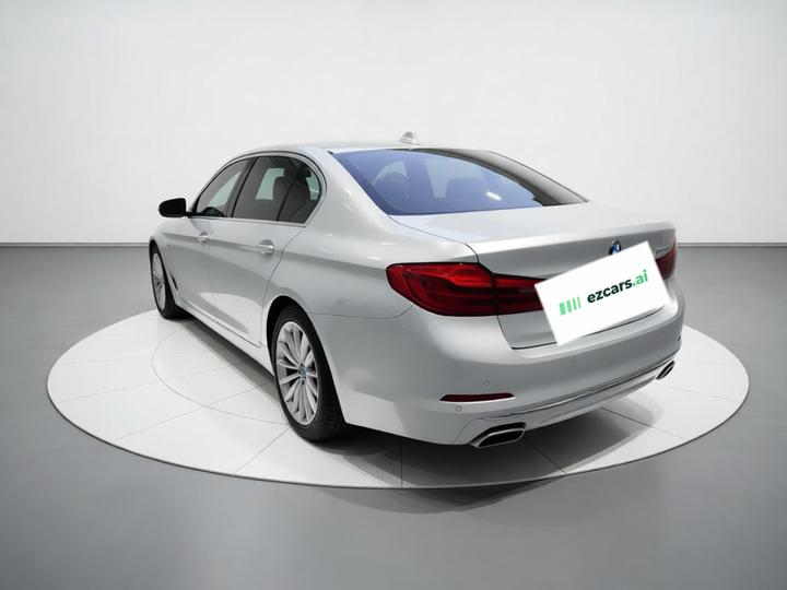 5 Series 2020 525Li Luxury photo 4