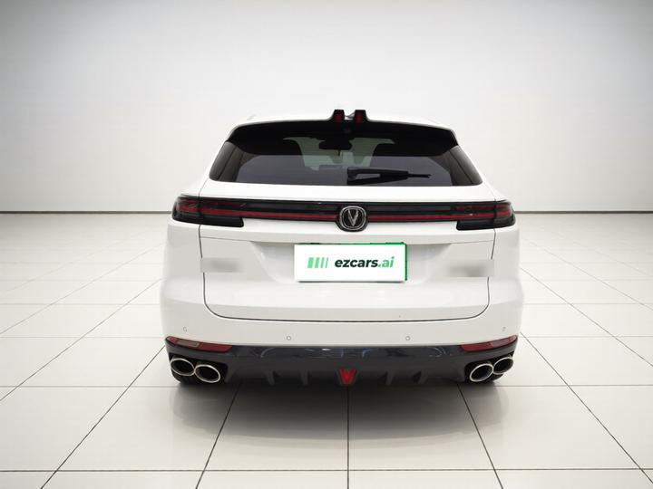 UNI-K 2021 2.0T AWD Premium photo 5