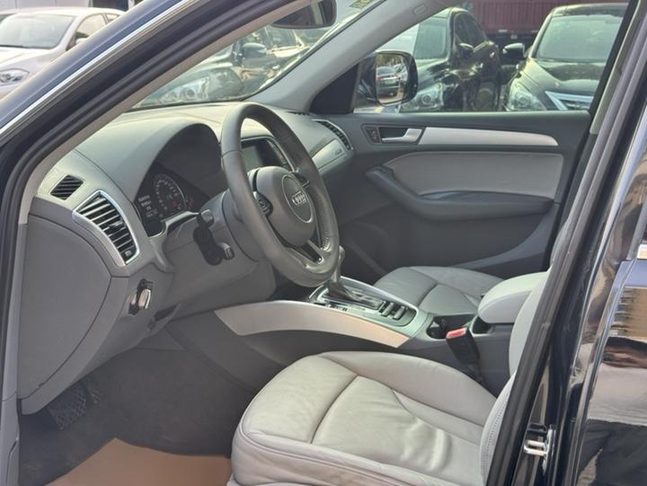 Q5 2013 40 TFSI Tech photo 7