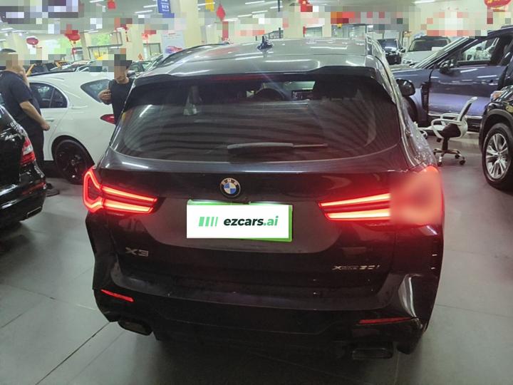 X3 2022 Facelift xDrive30i Leading M Night Package photo 3