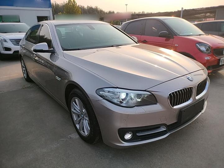 5 Series 2017 520Li photo 3