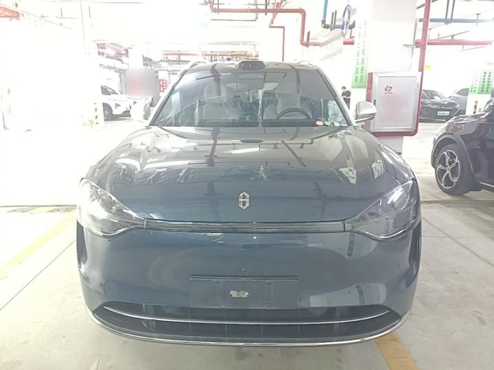 HIMA AITO M9 2024 EREV Ultra 42kWh 6-Seater photo 2