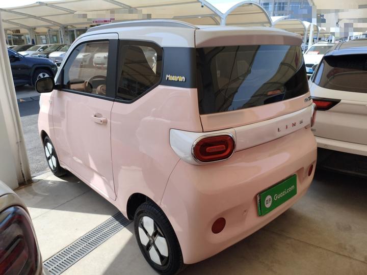 Hongguang MINIEV 2024 3rd Gen 215km Advanced photo 4