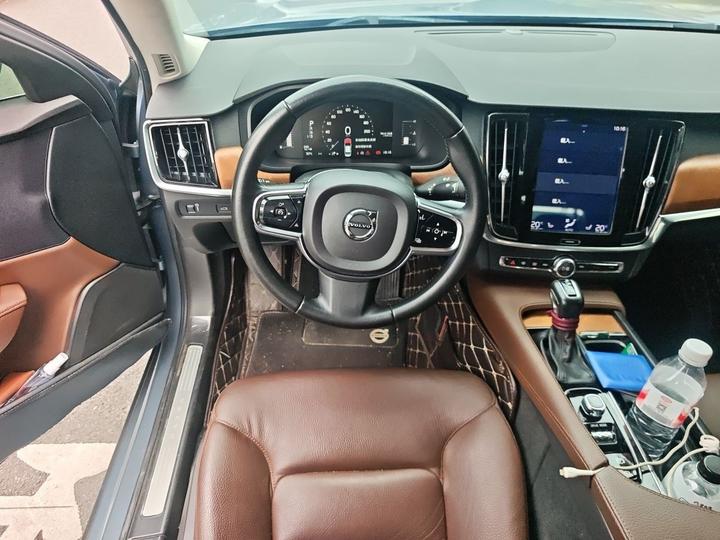 S90 2019 T5 photo 3