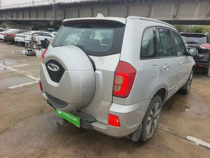 Tiggo 3 2016 1.6L MT photo 6