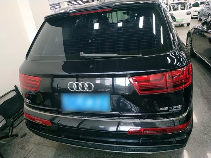 Q7 2018 40 TFSI Comfort photo 3
