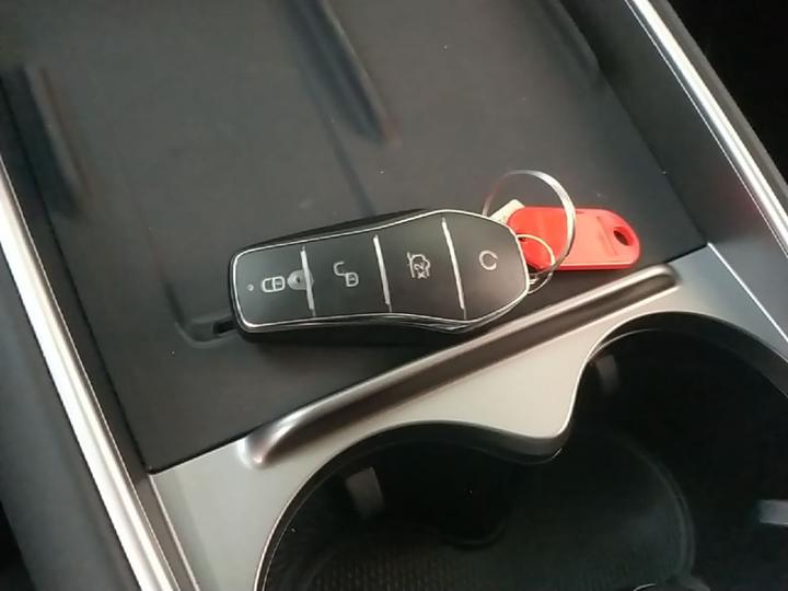Hiace 05 EV 2025 520KM photo 8