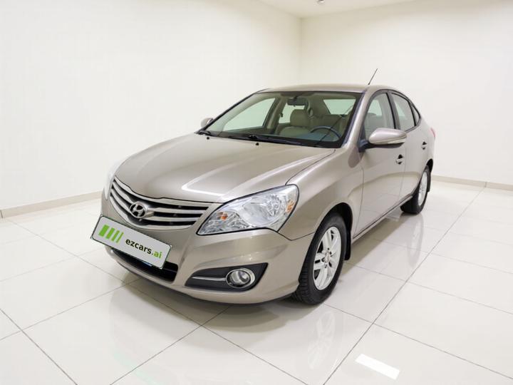 Dynamic 2011 1.6L AT Luxury