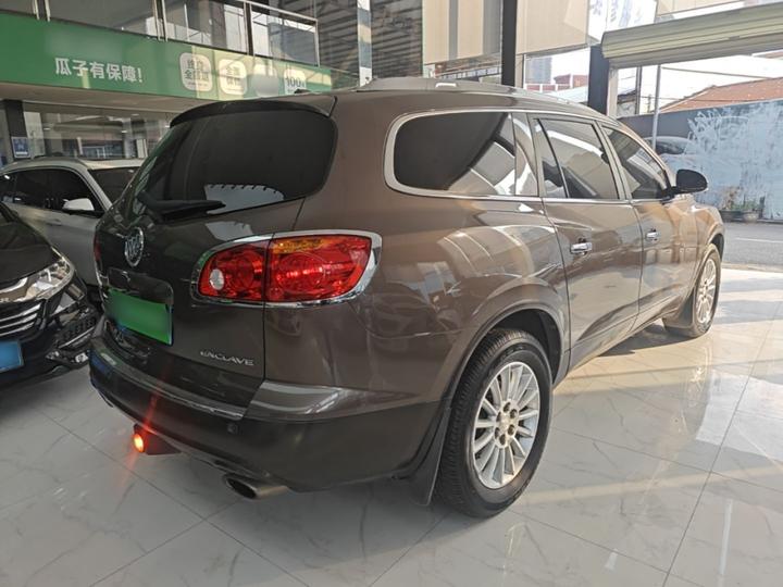 2013 3.6L RWD photo 4