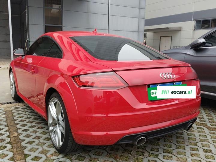 TT 2015 TT Coupe 45 TFSI photo 4