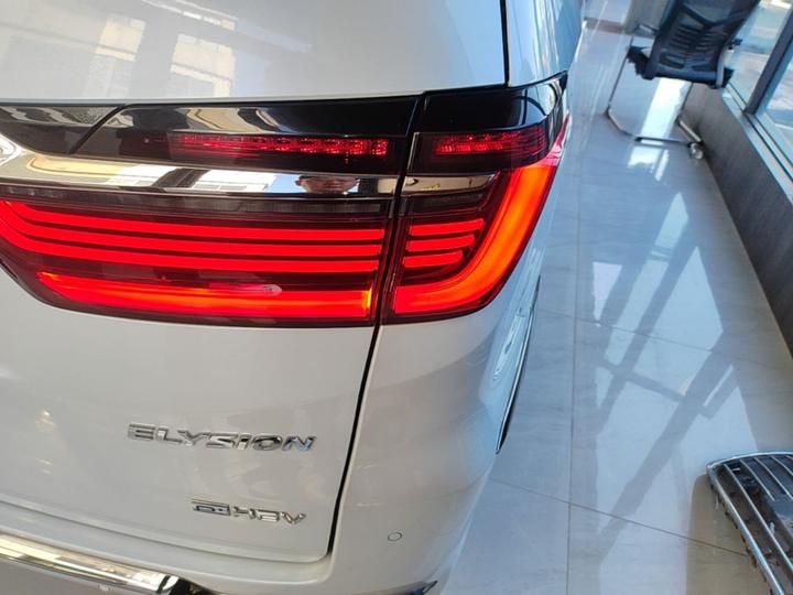 Elysion 2024 2.0L e:HEV Luxury photo 7
