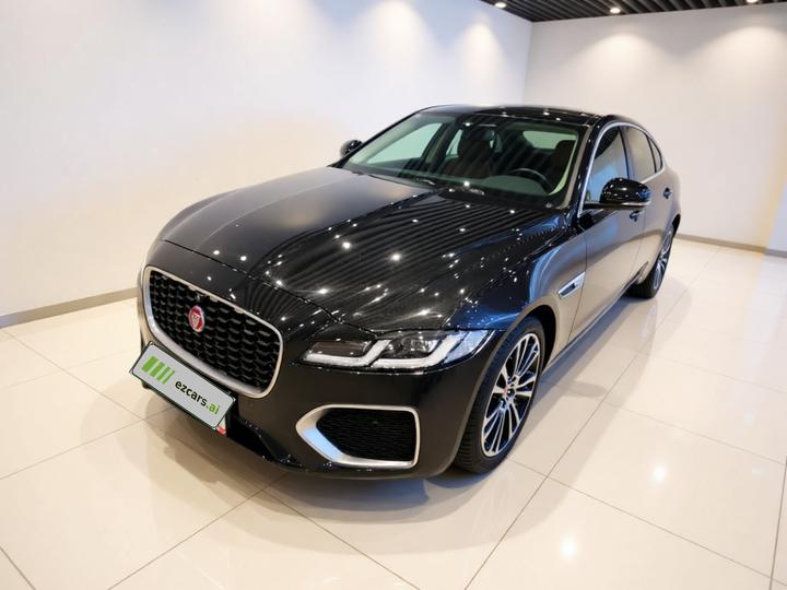 XFL 2022 XFL 2.0T P250 RWD Exclusive Luxury
