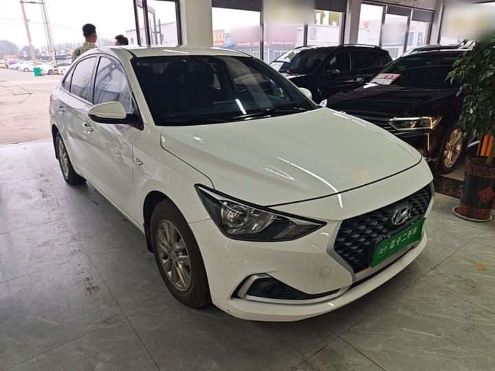 Dynamic 2018 1.6L AT GL China VI photo 3