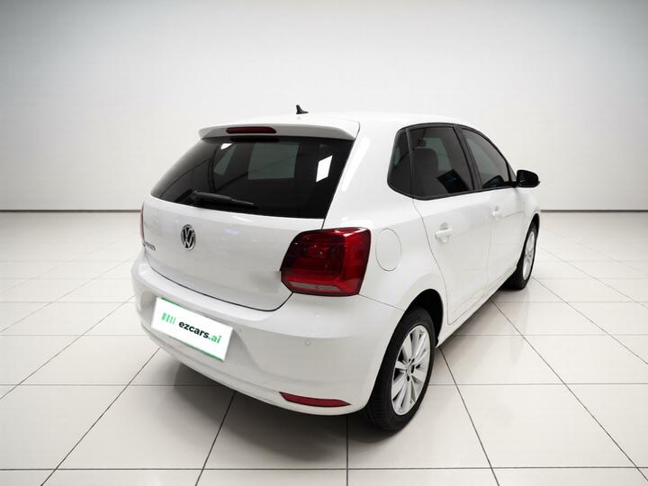 Polo 2014 1.6L AT Comfort photo 4