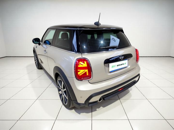 2023 Facelift 1.5T COOPER photo 4
