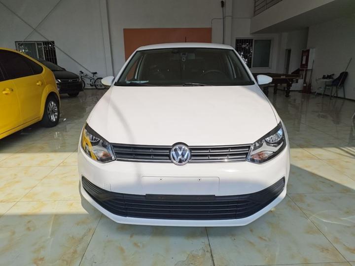 Polo 2018 1.5L MT photo 2