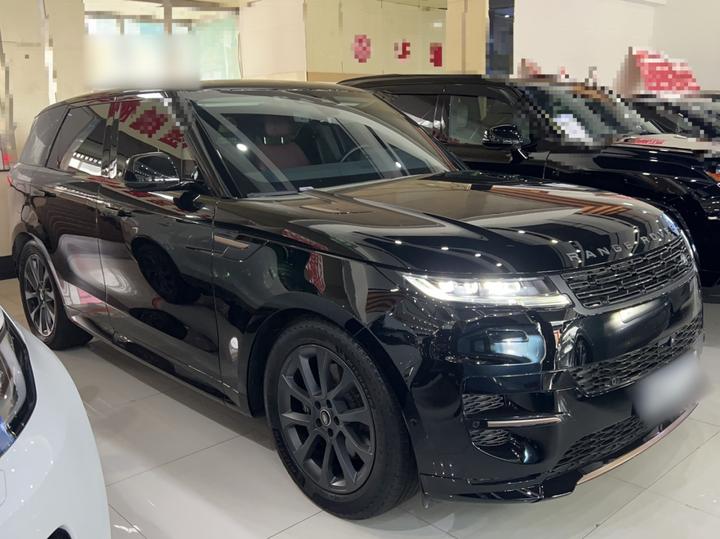 Range Rover Sport 2023 400PS Dynamic SE photo 4