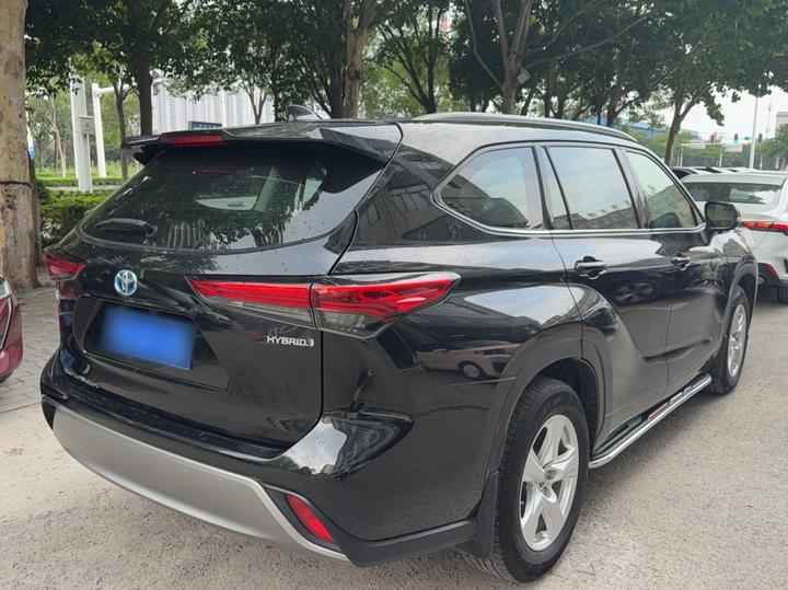 Highlander 2022 Hybrid 2.5L RWD Elite 5-Seater photo 4