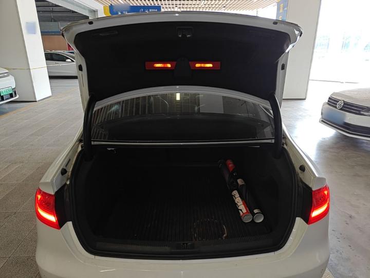 A4L 2015 35 TFSI AT Standard photo 8