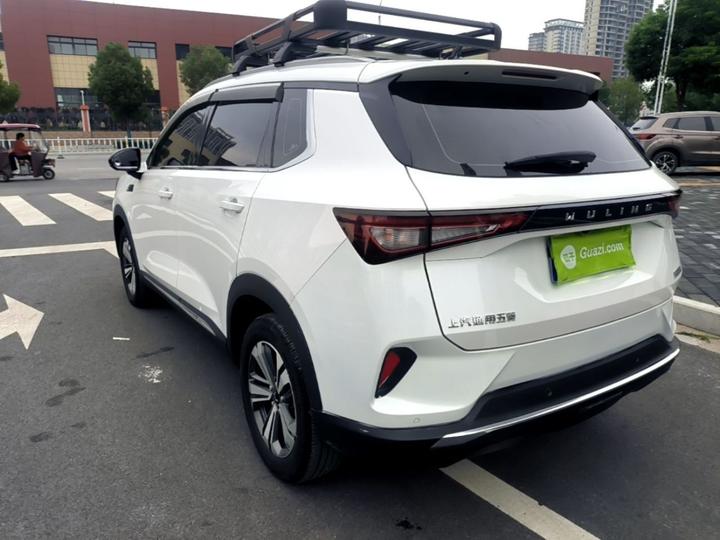 Wuling 2021 1.5T MT photo 4