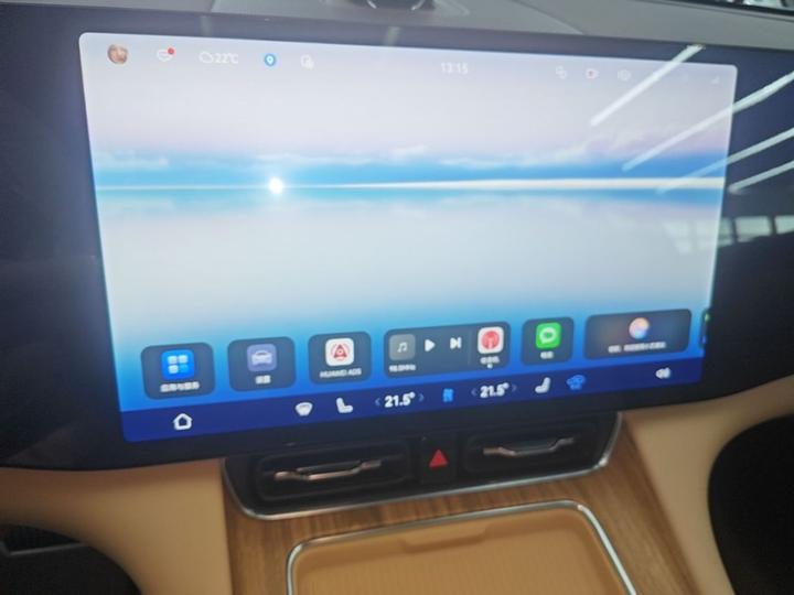 HIMA AITO M8 2025 EREV Max+ 53.4kWh 5-Seater 192-Line LiDAR photo 4