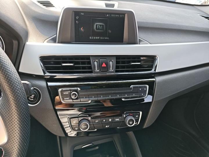 X1 2018 sDrive20Li Leading photo 8