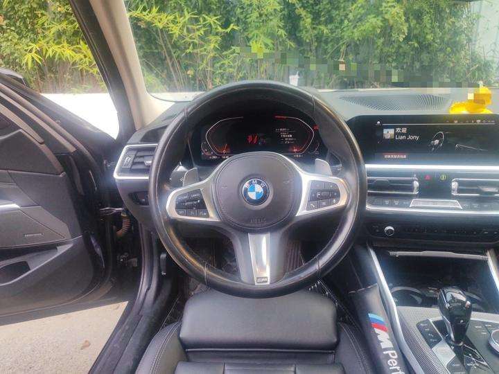 3 Series 2020 325i M M Sport Night Package photo 3