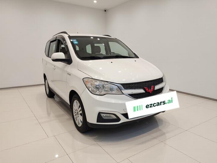 Wuling Hongguang 2015 1.5L S1 Comfort China V photo 3