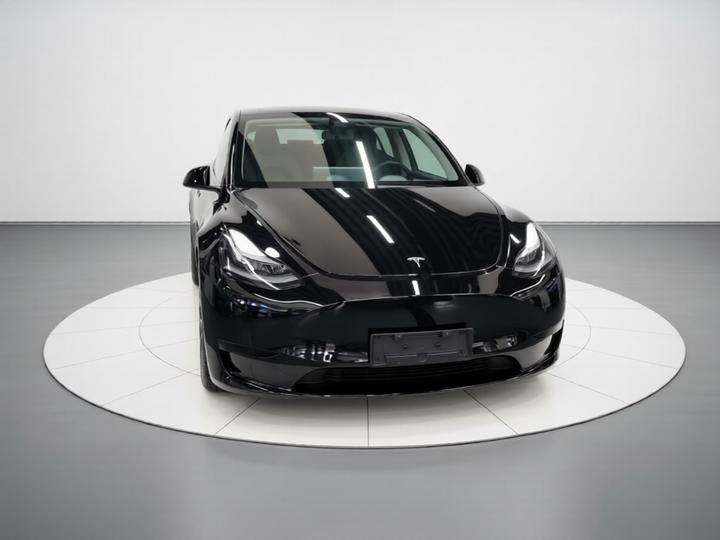 Model Y 2023 RWD photo 2