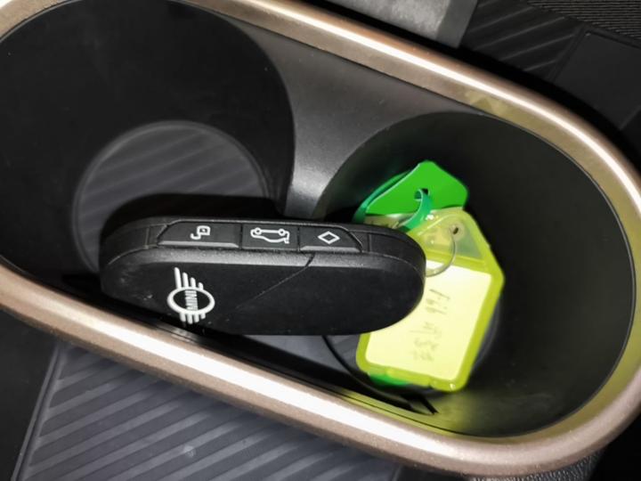 2025 2.0T COOPER S 5-Door photo 8