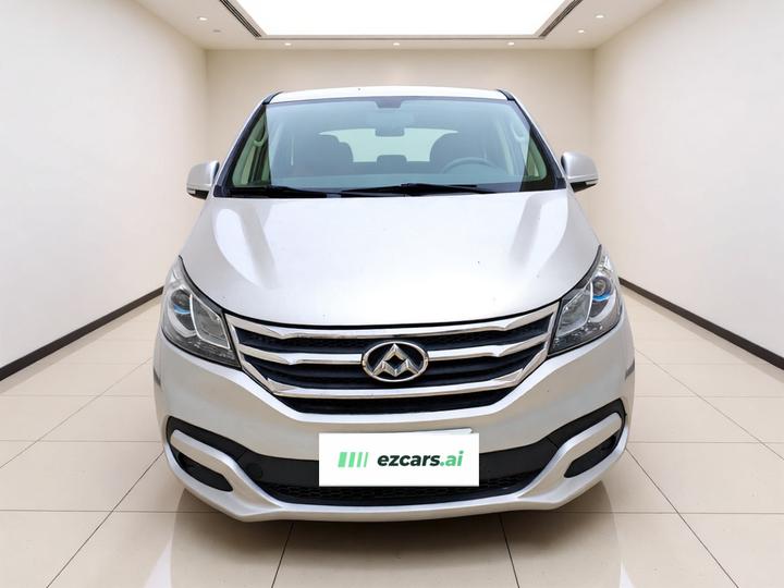 MAXUS G10 2015 2.0T AT Anniversary Edition photo 2