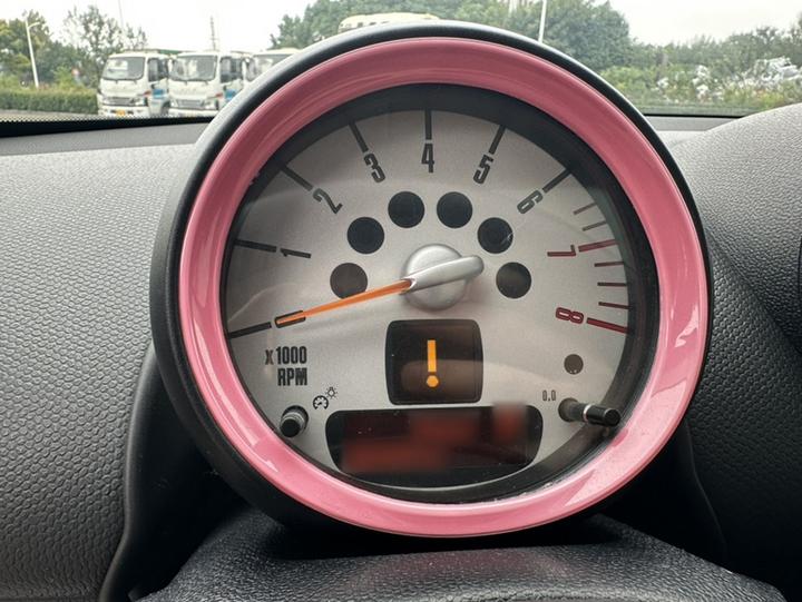 2014 1.6L COOPER Fun photo 3