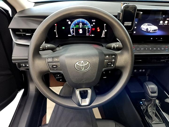 Camry 2026 2.0E Elite photo 6