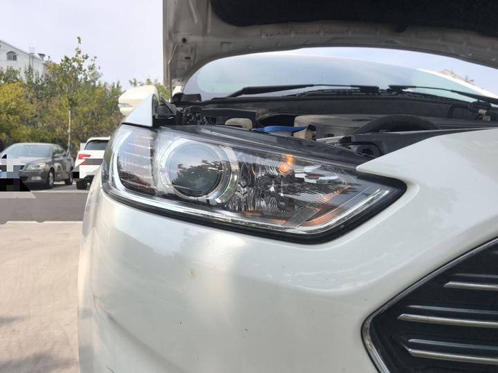 Mondeo 2013 1.5L GTDi180 Fashion photo 7