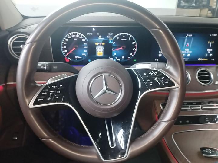E-Class 2023 Facelift E 260 L photo 2