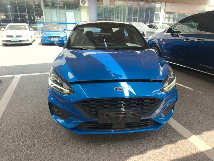 Focus 2021 Sedan EcoBoost 180 AT ST Line photo 2