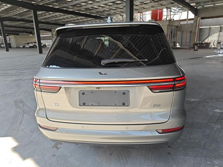 Li Auto ONE 2021 EREV 6-Seater photo 5