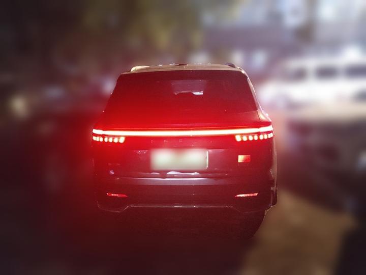 Xingyue L 2024 2.0TD AT RWD photo 3