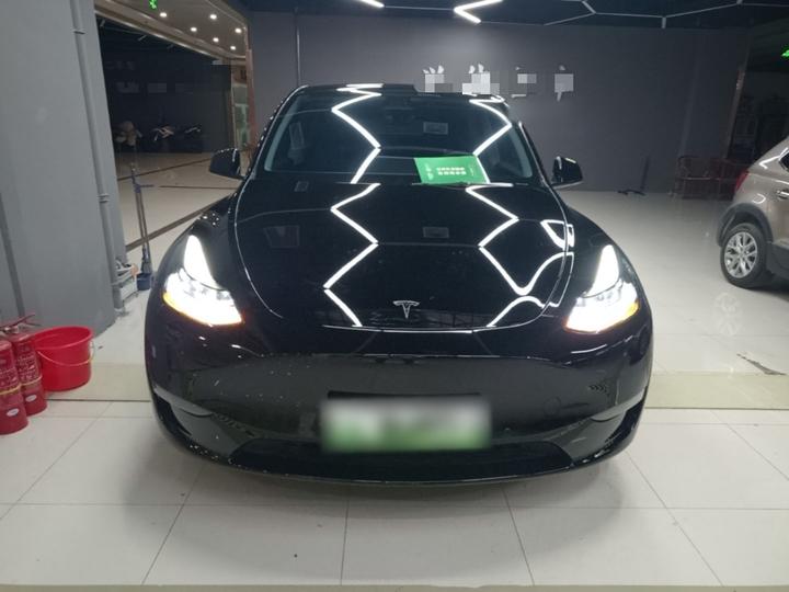 Model Y 2022 Facelift Long Range AWD photo 2