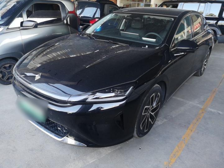 2025 140km Luxury