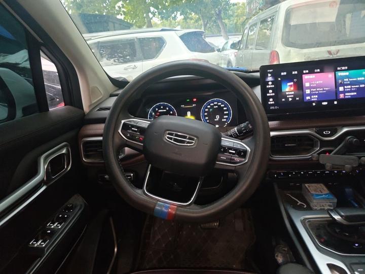 Haoyue 2022 1.8TD DCT Luxury 7-Seater photo 7