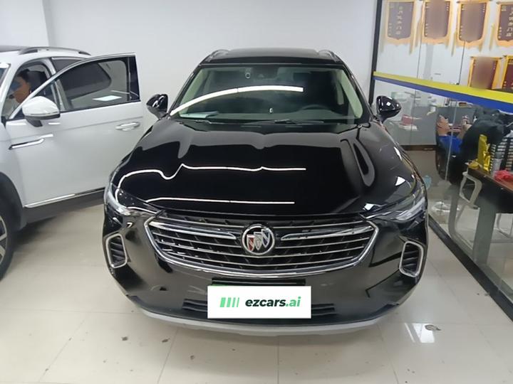 2023 Envision S 552T RWD Luxury photo 2