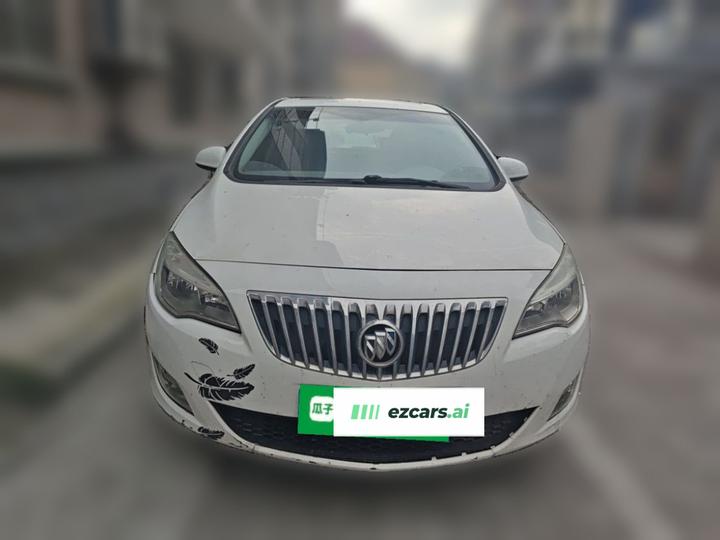Excelle 2014 XT 1.6L MT Progressive photo 2