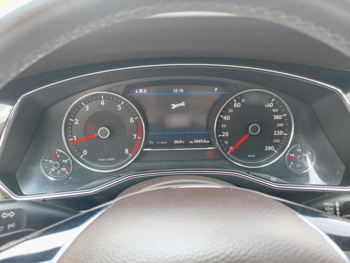 2016 380TSI RWD Supreme photo 4