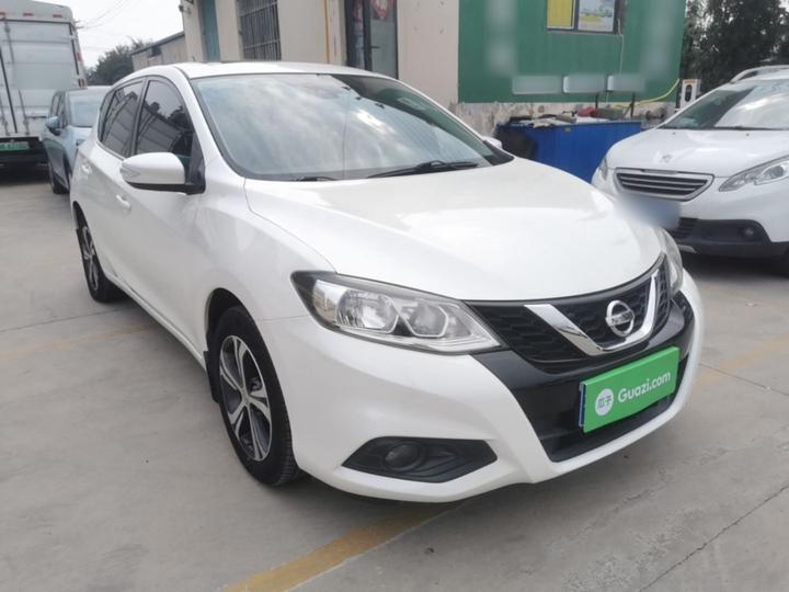 Tiida 2016 1.6L CVT photo 3