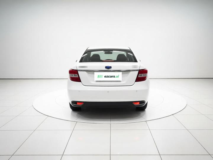 Vision 2017 1.5L AT photo 5