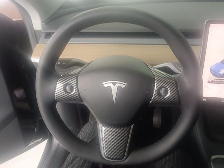Model Y 2022 RWD photo 5