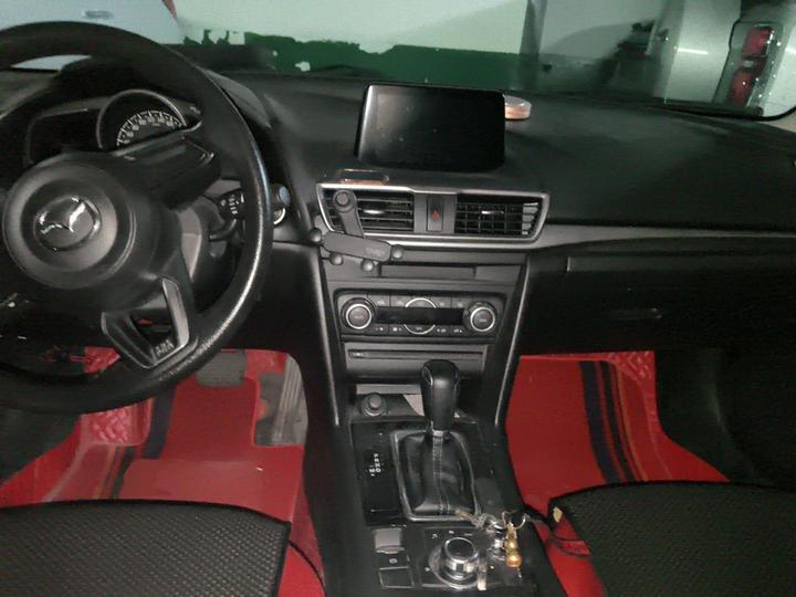 3 Axela 2019 Sedan 1.5L AT Luxury China VI photo 5