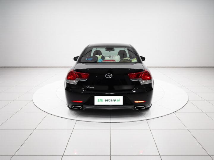 V3 2015 1.5L MT photo 5